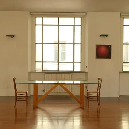 Lägenhet Loft Tortona Design District 450 Square Meters